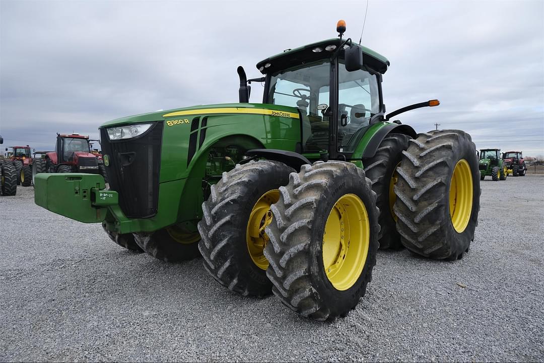 Image of John Deere 8360R Primary image