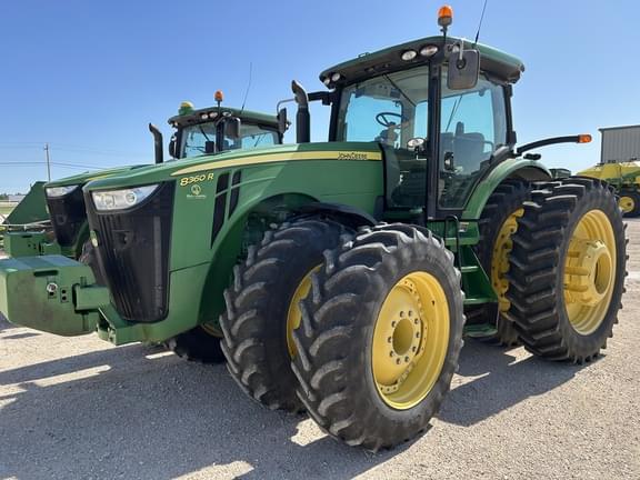 Image of John Deere 8360R Primary image