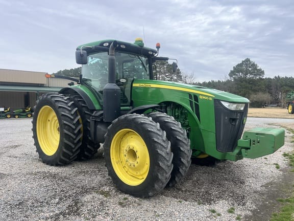 2013 John Deere 8360R Equipment Image0
