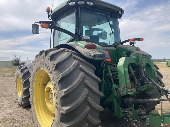 Image of John Deere 8360R equipment image 1