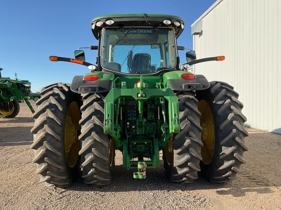 Image of John Deere 8360R equipment image 4