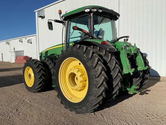Image of John Deere 8360R equipment image 3