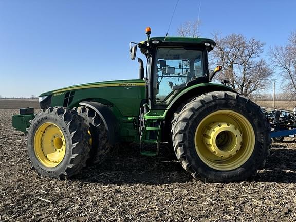 Image of John Deere 8360R equipment image 3