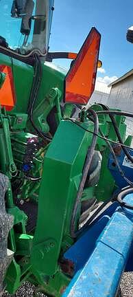 Image of John Deere 8360R equipment image 4