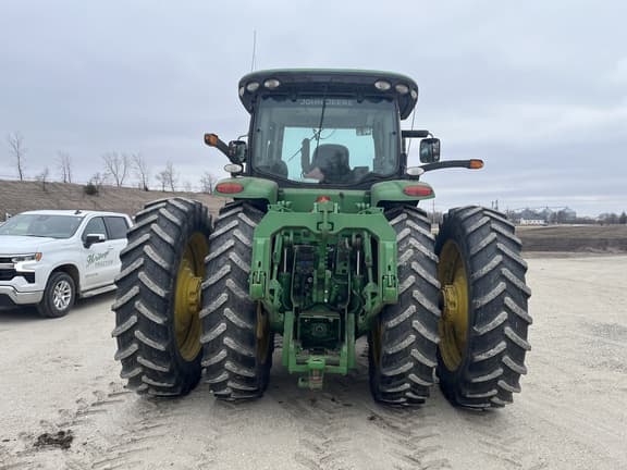 Image of John Deere 8360R equipment image 4