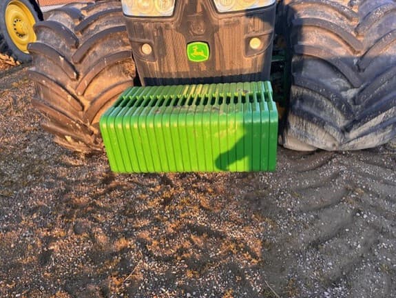 Image of John Deere 8360R equipment image 1