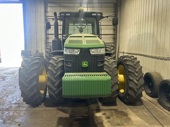 Image of John Deere 8360R equipment image 1