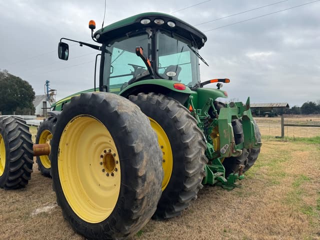 Image of John Deere 8360R equipment image 3