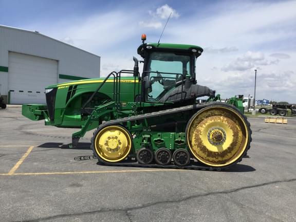 Image of John Deere 8360RT equipment image 1