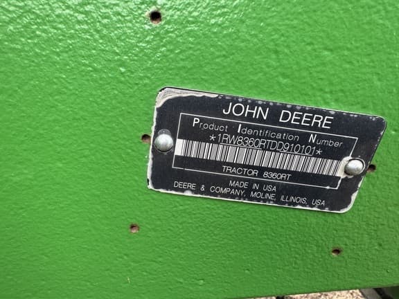 Image of John Deere 8360RT equipment image 4