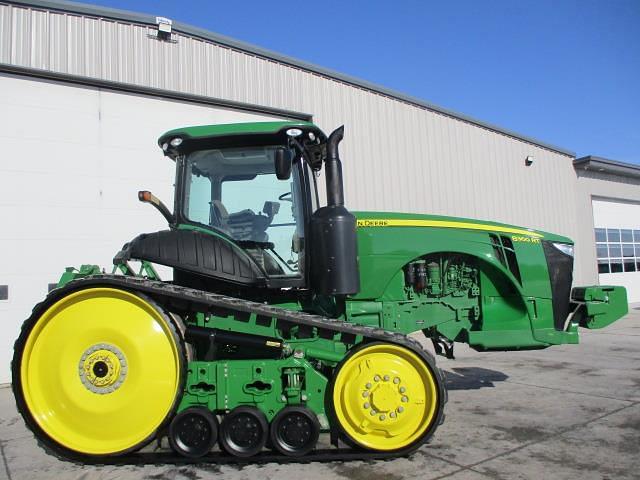 Image of John Deere 8360RT equipment image 3