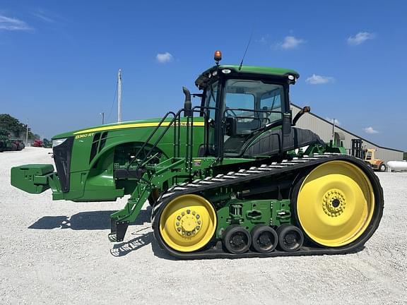 Image of John Deere 8360RT equipment image 2