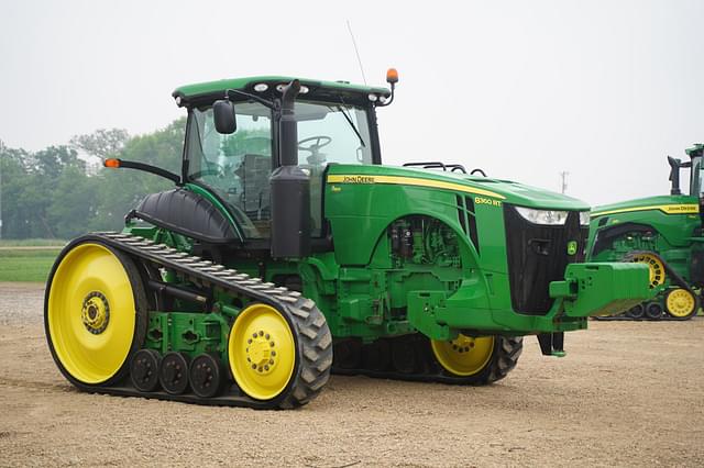 Image of John Deere 8360RT equipment image 2