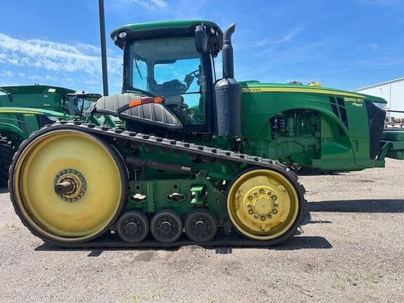 Image of John Deere 8360RT equipment image 1