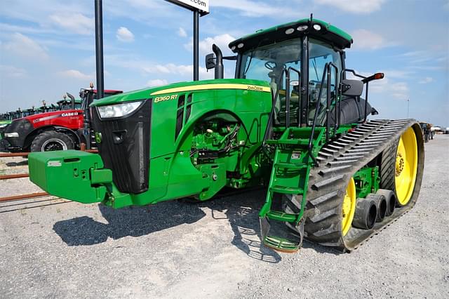 Image of John Deere 8360RT equipment image 2