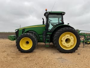 2013 John Deere 8370R Image