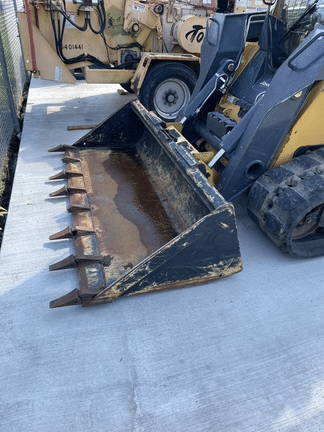 Main image John Deere Worksite Pro T84