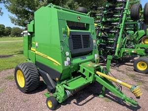 2013 John Deere 854 Image