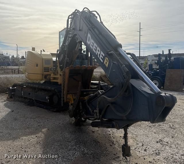 Image of John Deere 85D equipment image 2