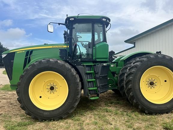 Image of John Deere 9360R equipment image 2