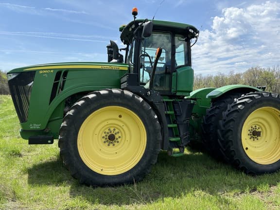 Image of John Deere 9360R equipment image 1