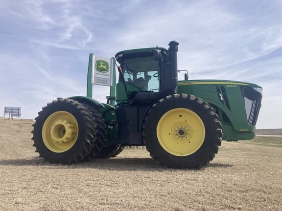 Image of John Deere 9410R equipment image 3