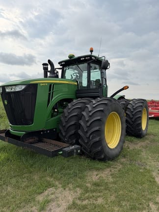 2013 John Deere 9410R Equipment Image0