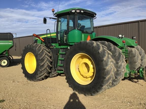 Image of John Deere 9410R equipment image 2