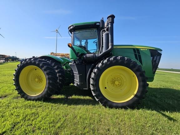 Image of John Deere 9410R equipment image 2