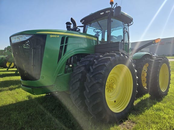 2013 John Deere 9410R Equipment Image0