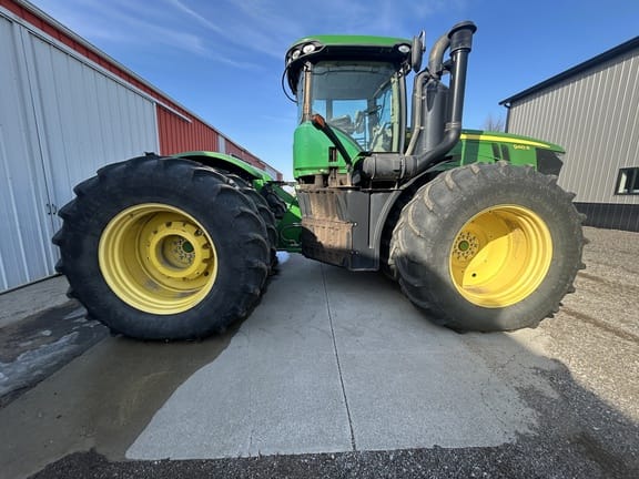 2013 John Deere 9410R Equipment Image0