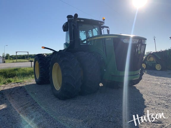 2013 John Deere 9410R Equipment Image0