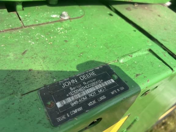 Image of John Deere 946 equipment image 2