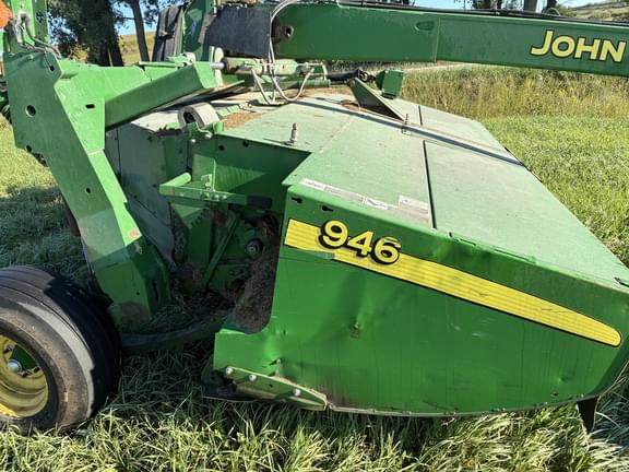 Image of John Deere 946 Primary image