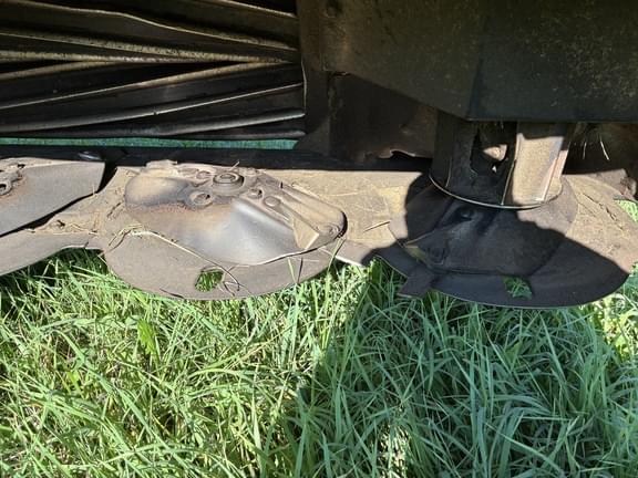 Image of John Deere 946 equipment image 4