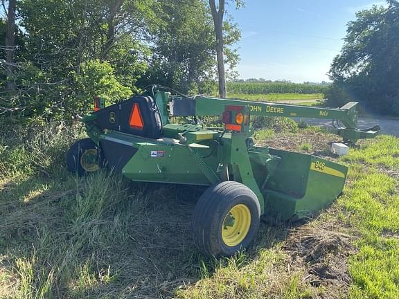 Image of John Deere 946 equipment image 3