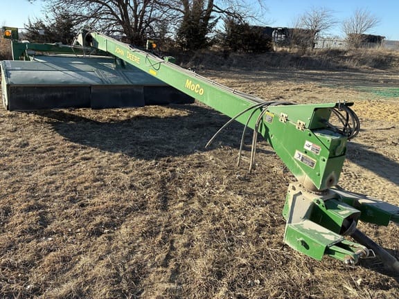 2013 John Deere 946 Image