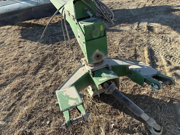 Image of John Deere 946 equipment image 1