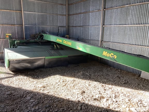 2013 John Deere 946 Equipment Image0