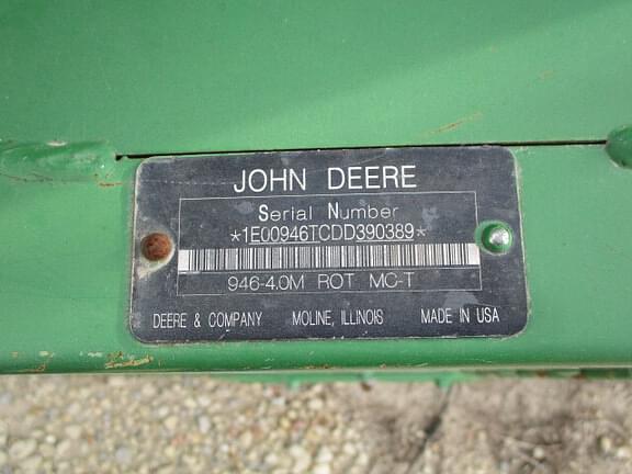 Image of John Deere 946 equipment image 1