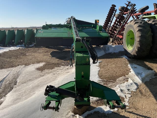 Image of John Deere 946 equipment image 4