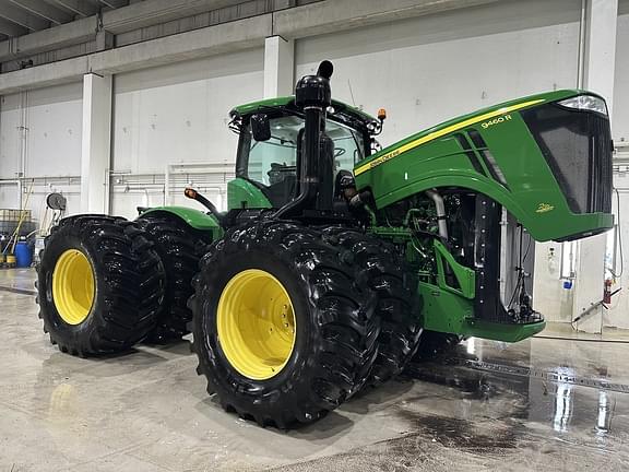 Image of John Deere 9460R equipment image 1