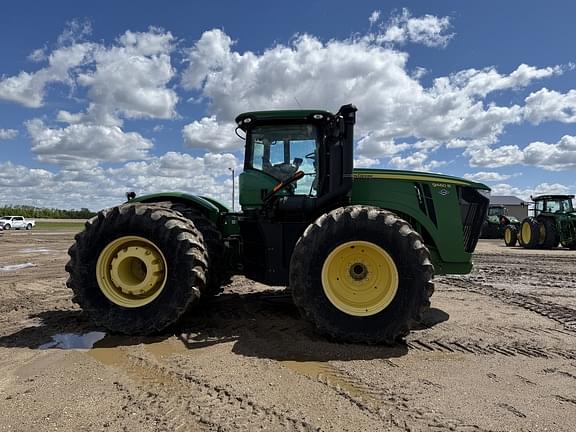 Image of John Deere 9460R equipment image 1
