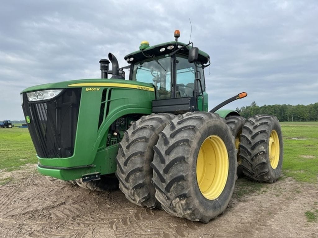 2013 John Deere 9460R Equipment Image0