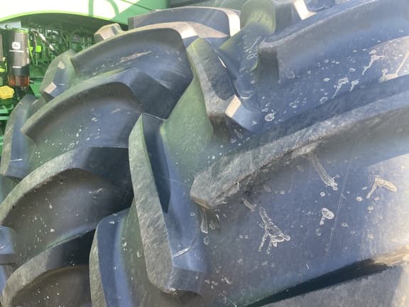 Image of John Deere 9460R equipment image 4