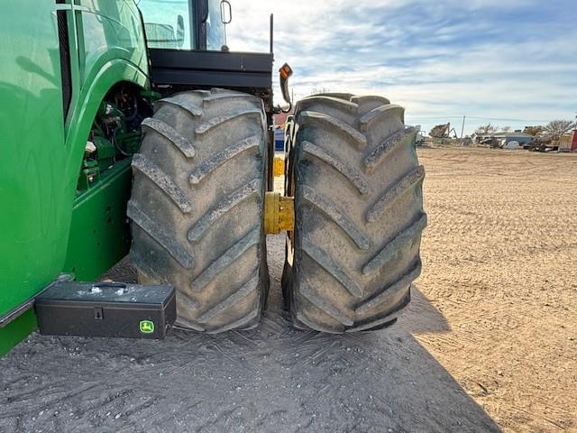 Image of John Deere 9460R equipment image 2