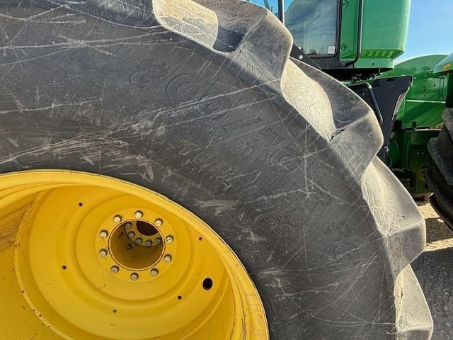 Image of John Deere 9460R equipment image 1