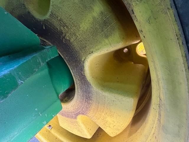 Image of John Deere 9460R equipment image 3