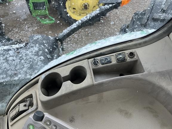 Image of John Deere 9460R equipment image 1