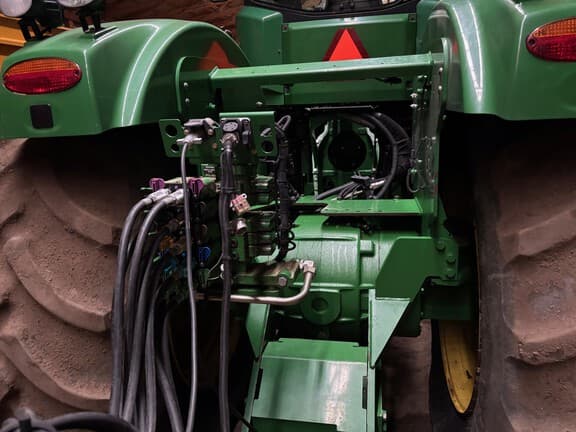 Image of John Deere 9460R equipment image 2